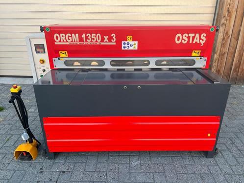 OSTAS ORGM 1350 x 3 plaatschaar knipbank, Bricolage & Construction, Outillage | Autres Machines