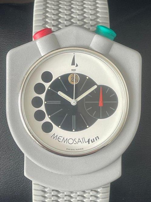 Memosail Fun Quartz by Memotime design Corum - Memosail Fun, Handtassen en Accessoires, Horloges | Heren