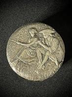 Pillendoosje - .800 zilver - Stijlvol pillendoosje, Antiek en Kunst, Antiek | Zilver en Goud