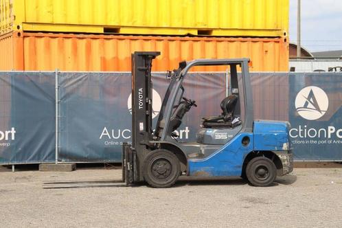 Veiling: Heftruck Toyota 02-8FDF30 Diesel 3000kg 2012, Zakelijke goederen, Machines en Bouw | Heftrucks en Intern transport, Ophalen