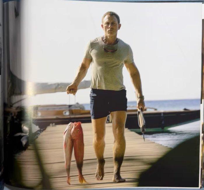 No Time To Die, Verzamelen, Film en Tv