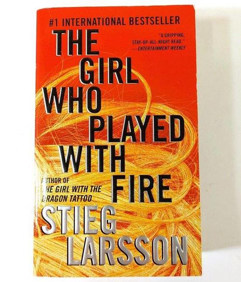 Larsson, S: Girl Who Played With Fire 9780307474568, Boeken, Overige Boeken, Gelezen, Verzenden