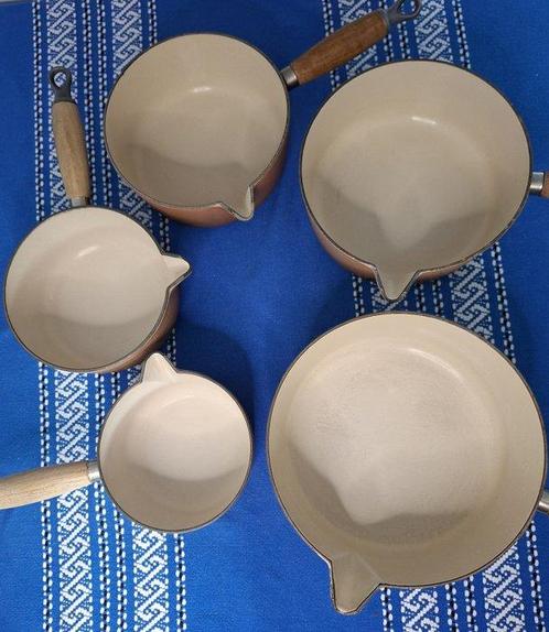 Le Creuset - Casserole (5) - Fonte émaillée, Antiek en Kunst, Antiek | Keukengerei