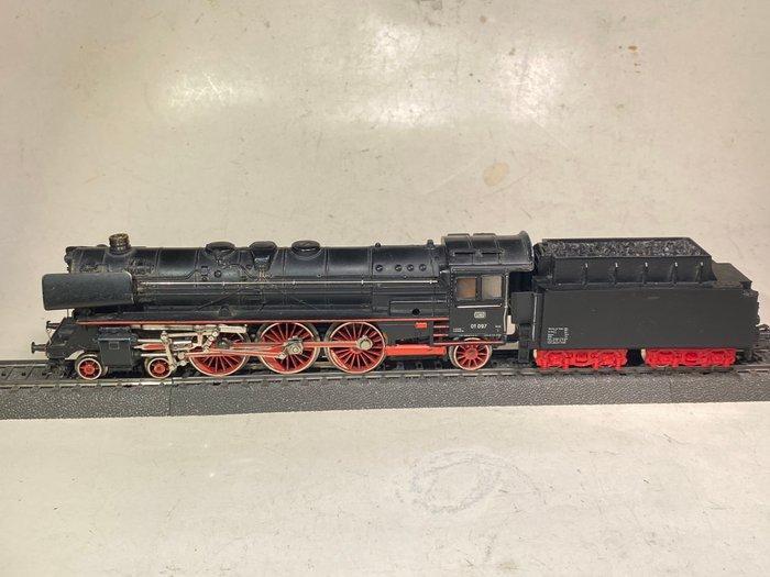 Märklin H0 - 3048 - Stoomlocomotief met tender (1) - BR 01, Hobby en Vrije tijd, Modeltreinen | H0