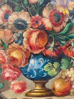 Scuola italiana (XX) - Vaso di fiori e frutti (ovale), Antiquités & Art