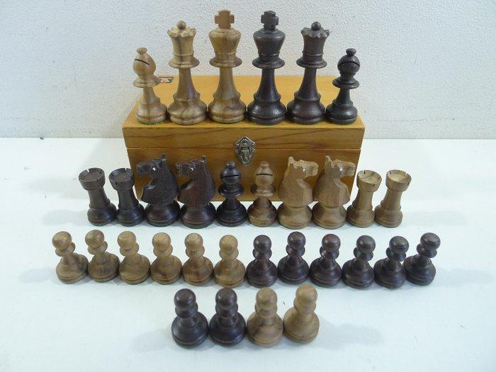 Jeu déchecs cavaliers yeux en verre type LARDY echiquier, Antiek en Kunst, Curiosa en Brocante