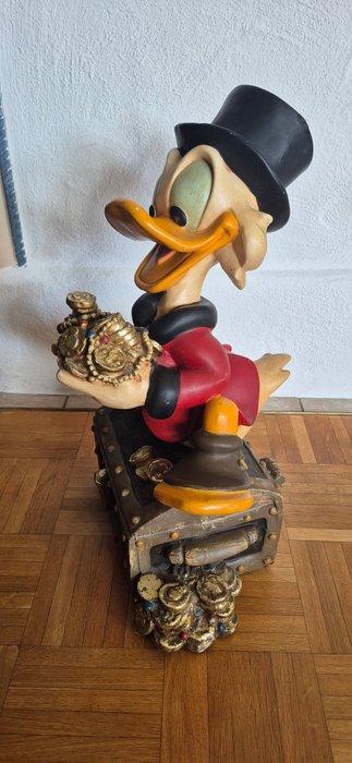 Disney - Uncle Scrooge - Figure - Sitting on a Money Chest
