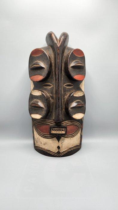 superbe masque (1) - Bois - Bembe - Congo RDC, Antiquités & Art, Art | Art non-occidental