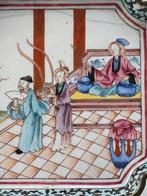 Zeldzaam beeld op een bord Cloisonne Kangxi. - bronzen