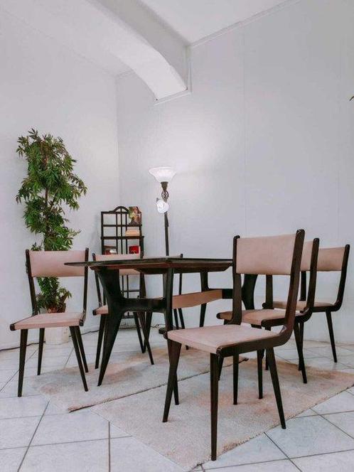 Eettafel - Hout - Tafel en zes stoelen in hout en formica, Antiek en Kunst, Kunst | Designobjecten