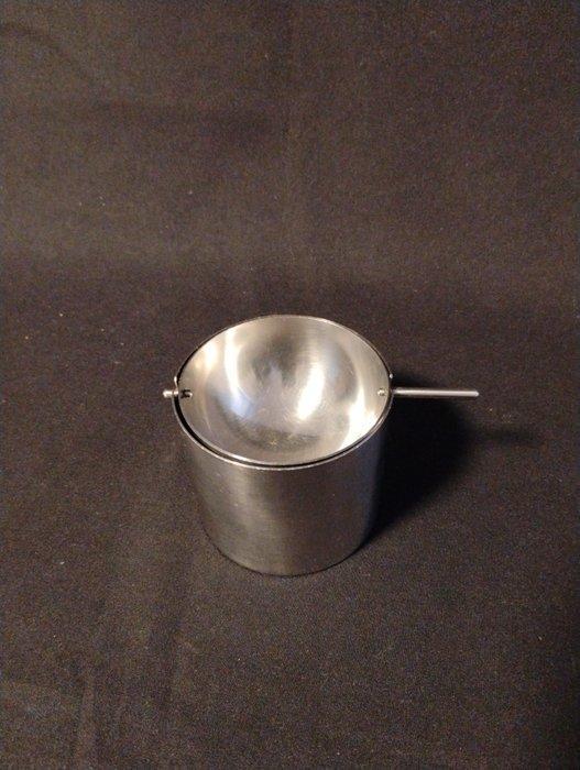 Stelton - Arne Jacobsen - Asbak - Cylinda Line - Staal, Antiek en Kunst, Antiek | Meubels | Stoelen en Sofa's