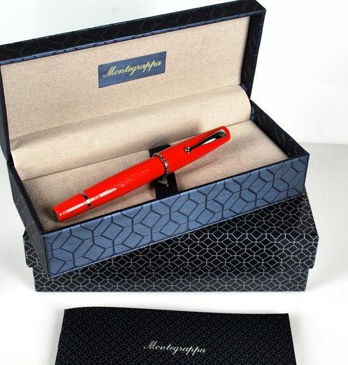 Montegrappa - Monte_Grappa Coral pennino in oro 14 KT -, Verzamelen, Pennenverzamelingen