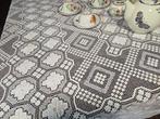 Tafelkleed - 210 cm - 190 cm - Oude borduursels, Antiek en Kunst