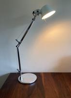 Artemide - Michele De Lucchi, Giancarlo Fassina - Tafellamp