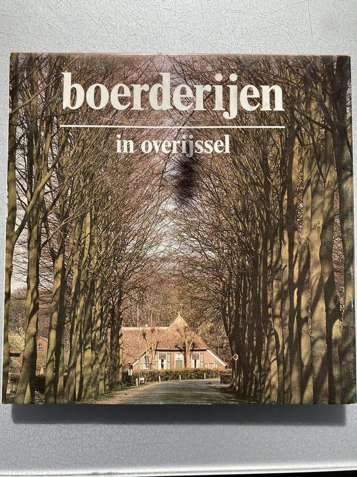 Boerderyen in overyssel 9789070072483 H. Schelhaas, Boeken, Reisgidsen, Gelezen, Verzenden