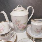 Manufacture « JB De Saint Éloi » - Tafelservies (27) -, Antiek en Kunst
