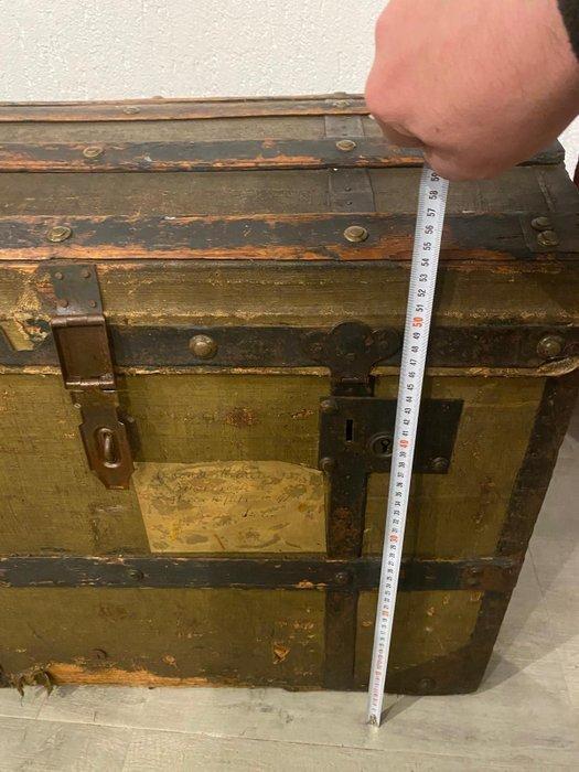 Kist - Eik, Hout, Metaal, Papier-maché, materiaal - Oude, Antiquités & Art, Antiquités | Autres Antiquités