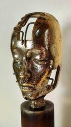 M.R. Arroyo - La transmutación de la materia, Antiek en Kunst