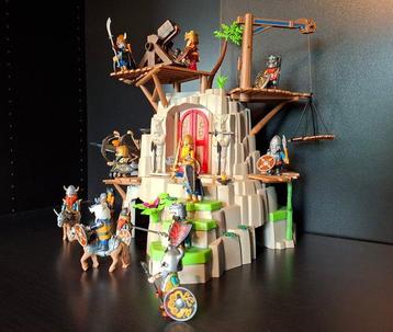 Playmobil - Playmobil Massive Dwarven Mountain Stronghold