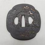 Ijzeren tsuba met goudinleg - IJzer (gegoten) - Ox-Herding