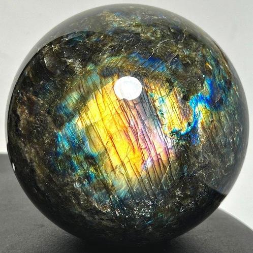 Belle sphère de labradorite Sphère - Hauteur : 11.43 cm -, Verzamelen, Mineralen en Fossielen