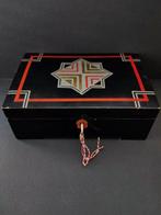 Naaidoos - Zilver, Hout, Bakeliet, Glas - Antieke