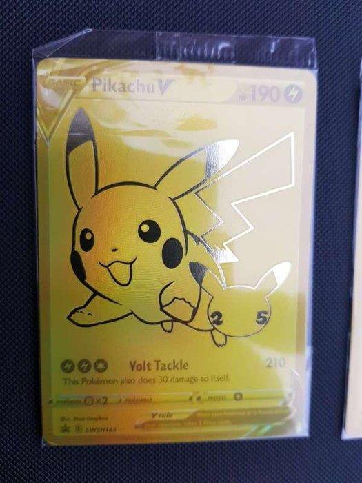 Pokémon - 2 Card - Pokemon Celebrations Pikachu V & PokeBall, Hobby en Vrije tijd, Verzamelkaartspellen | Pokémon