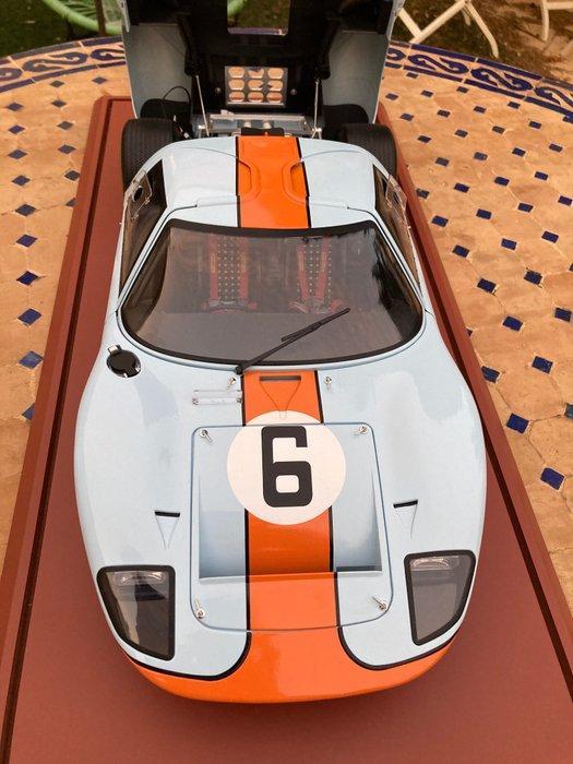 Altaya 1:8 - Voiture de course miniature - Ford GT 40 #6, Hobby en Vrije tijd, Modelauto's | 1:5 tot 1:12