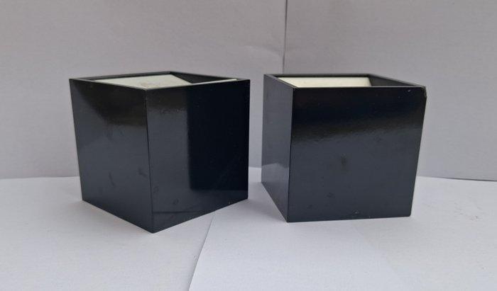 Danese - Bruno Munari - Cendrier (2) - Cubo - ABS et, Antiquités & Art, Antiquités | Meubles | Chaises & Canapés