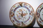 Bord (2) - Porselein - 2 borden van Qianlong.