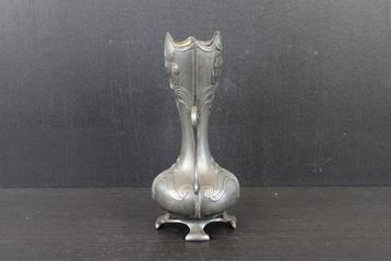 WMF / Geislingen - Vase - Vase de dame florale Art Nouveau.