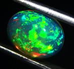 Zeer lichte CTS. 1,90 Natuurlijke Ethiopische Opaal Cabochon, Verzamelen, Mineralen en Fossielen