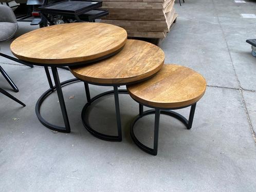 Bella, set van 3 bijzettafels, mangohout (nieuw, outlet), Maison & Meubles, Tables | Tables d'appoint