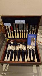 Bestekset (44) - Verzilverd - NewBridge Antique Pattern