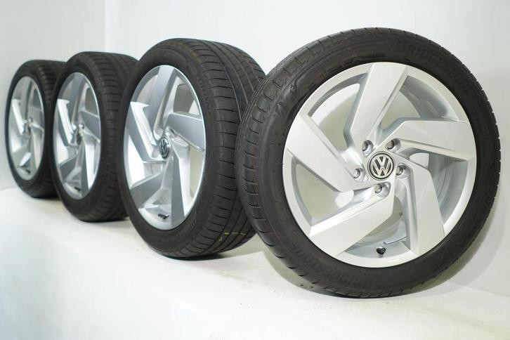 Volkswagen Golf 5 6 7 8 Richmond 17 inch velgen Bridgestone, Auto-onderdelen, Banden en Velgen, Ophalen of Verzenden