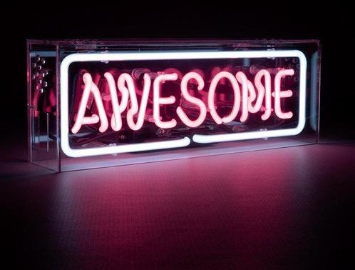 Neon Sign - Awesome - Lamp - Glas, Antiquités & Art, Antiquités | Assiettes décoratives & Carrelages