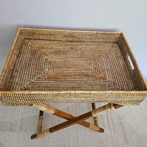 Bijzettafel - Butlertray - Hout en Riet, Antiek en Kunst, Curiosa en Brocante