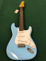 Vintage - V6LB Reissued Laguna Blue B/Stock - - Elektrische, Muziek en Instrumenten, Nieuw