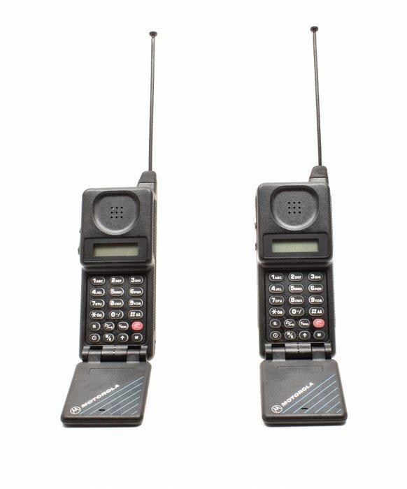 Motorola Micro T-A-C Classic - Mobiele telefoon (2) - In, Games en Spelcomputers, Spelcomputers | Overige Accessoires