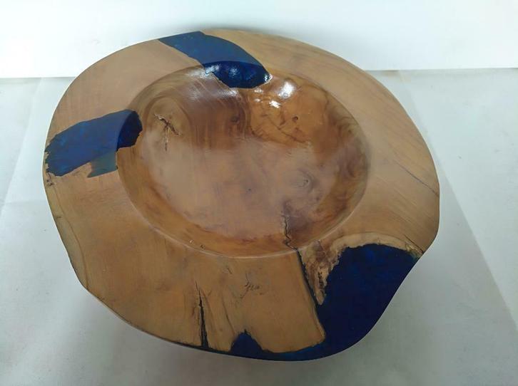 Grote kleurrijke Teakhouten fruitschalen met acryltoets, Huis en Inrichting, Woonaccessoires | Schalen en Manden, Schaal, Nieuw