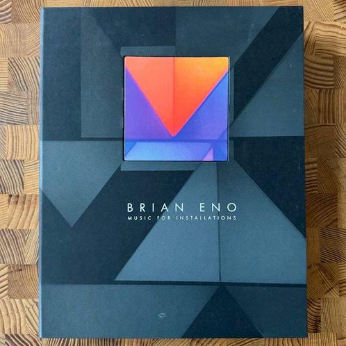Brian Eno - Music For Installations - CD box set - 2018, Cd's en Dvd's, Vinyl Singles