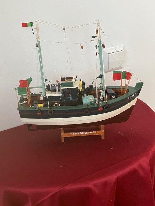 Objets maritimes - L -11288 uit Lagos (Port) - Bois- Kotter, Antiquités & Art, Curiosités & Brocante