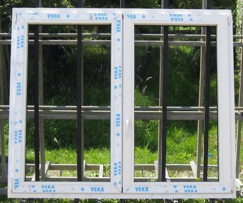 pvc raam , chassis , venster 166 x 141 wit / dennengroen, Doe-het-zelf en Bouw, Raamkozijnen en Schuifdeuren, Inclusief glas, Nieuw