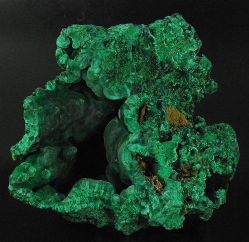 malachiet Kristallen op matrix - Hoogte: 125 mm - Breedte:, Verzamelen, Mineralen en Fossielen
