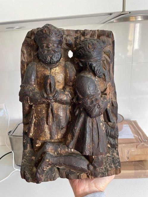 Reliëf, Fragment dun retable - 30 cm - Hout, Antiek en Kunst, Antiek | Overige Antiek