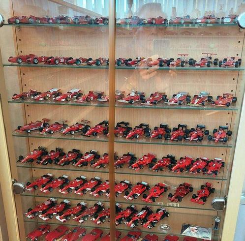 1:43 - Voiture miniature (72) - Ferrari formula 1 - un pour, Hobby en Vrije tijd, Modelauto's | 1:5 tot 1:12