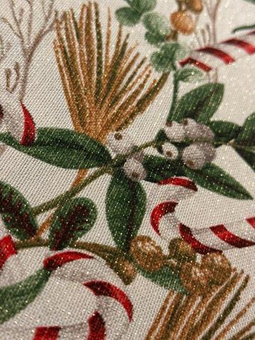 san Leucio - Traditioneel kersttafelkleed met hulst, beschikbaar voor biedingen