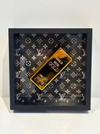 Rob VanMore - Gold by Louis Vuitton, Antiek en Kunst