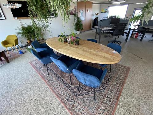 Tafel 2m + 8 stoelen + mat, Zakelijke goederen, Kantoor en Winkelinrichting | Kantoormeubilair en Inrichting, Overige typen, Overige plaatsen