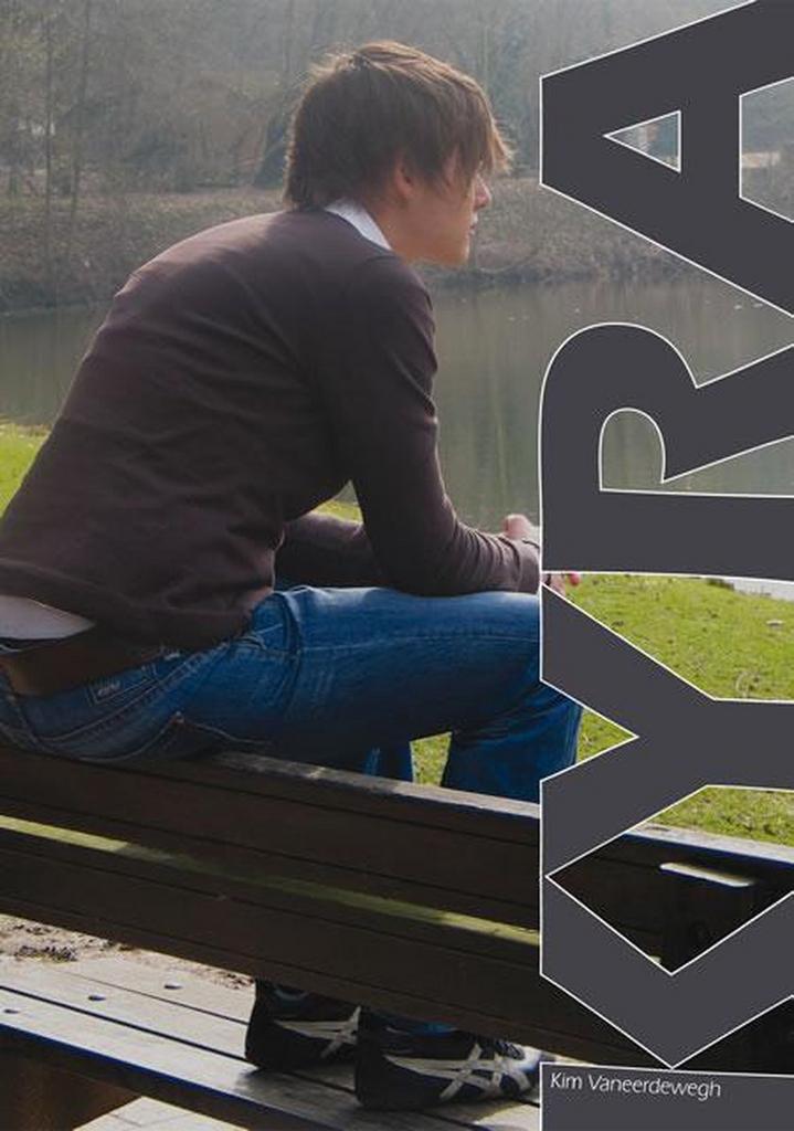 Lesbisch boek Kyra geschreven door Kim Vaneerdewegh, Boeken, Romans, Gelezen, Verzenden